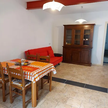 Iori's House Apartman